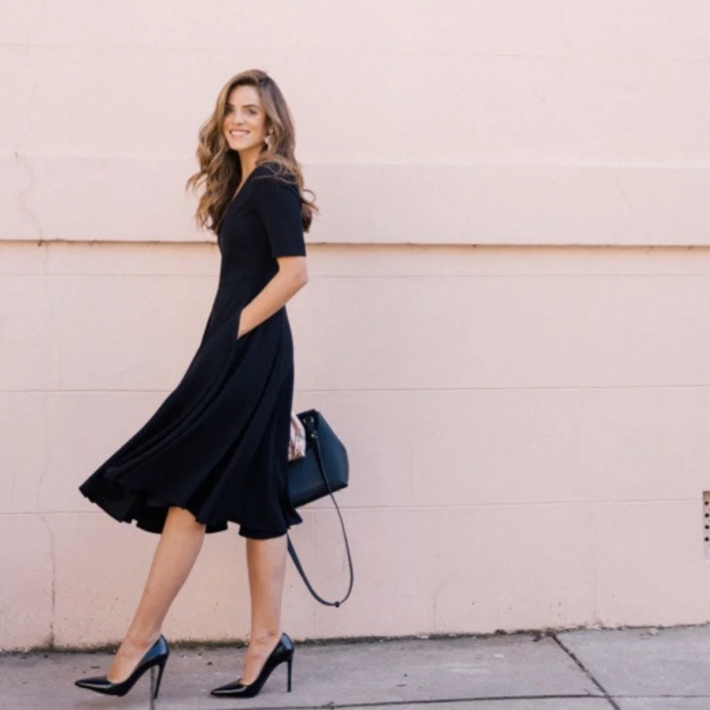 Gal Meets Glam Edith City‎ Crepe Fit & Flare Classic Black Midi Dress Size 6